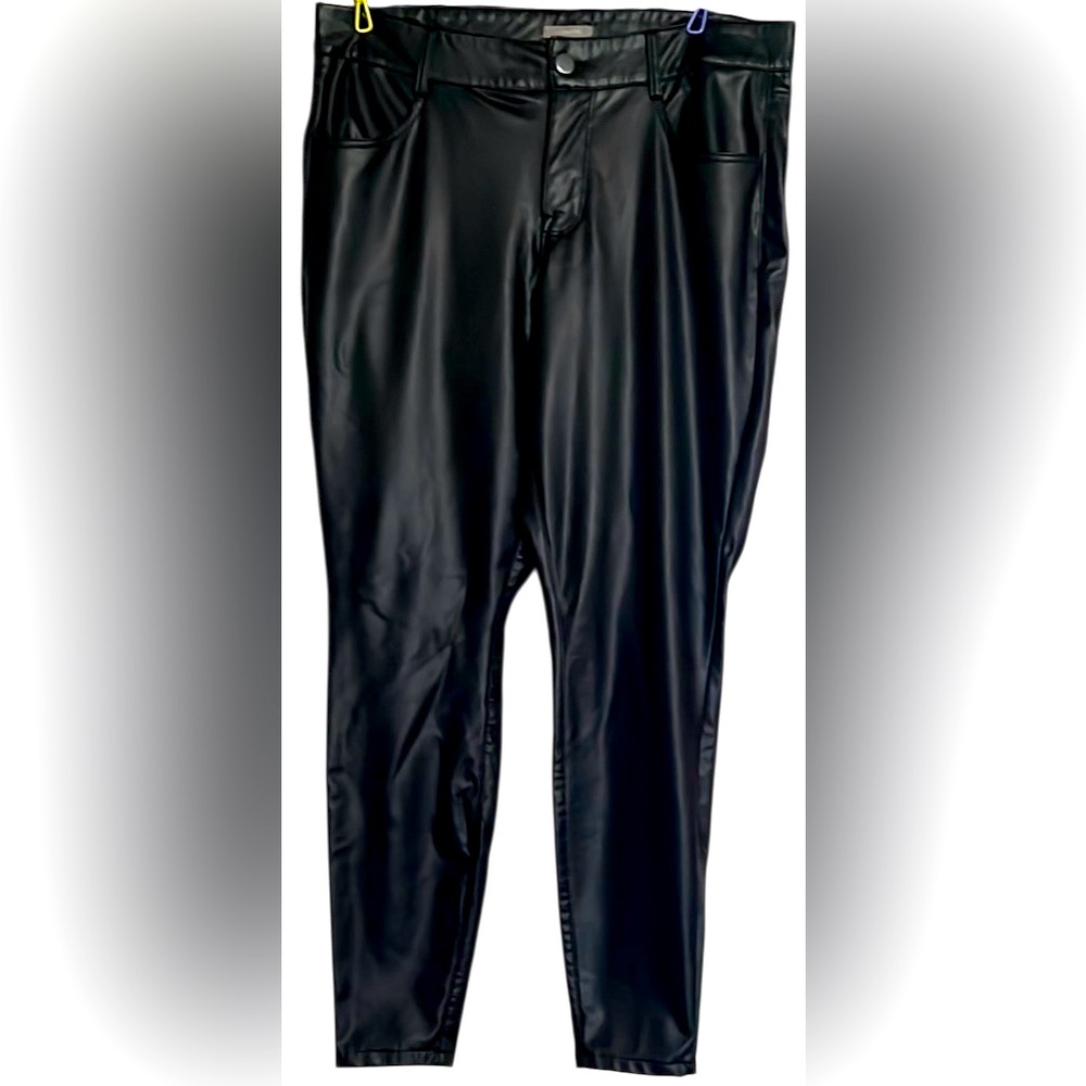 MAURICES Solid Black Leather Look High Rise Straight Leg Pants, Sz 14W Reg,GUC.